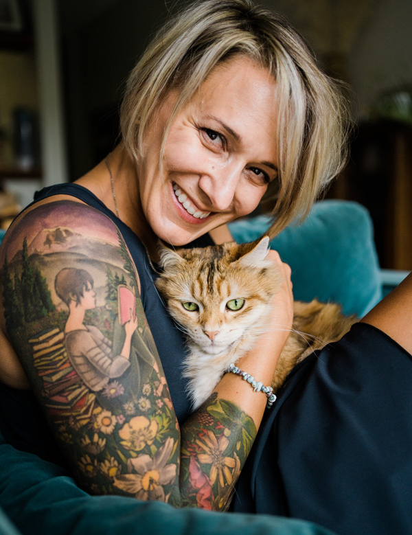 Jess Johnson - Holistic Life Coach + EFT Tapping Practitioner